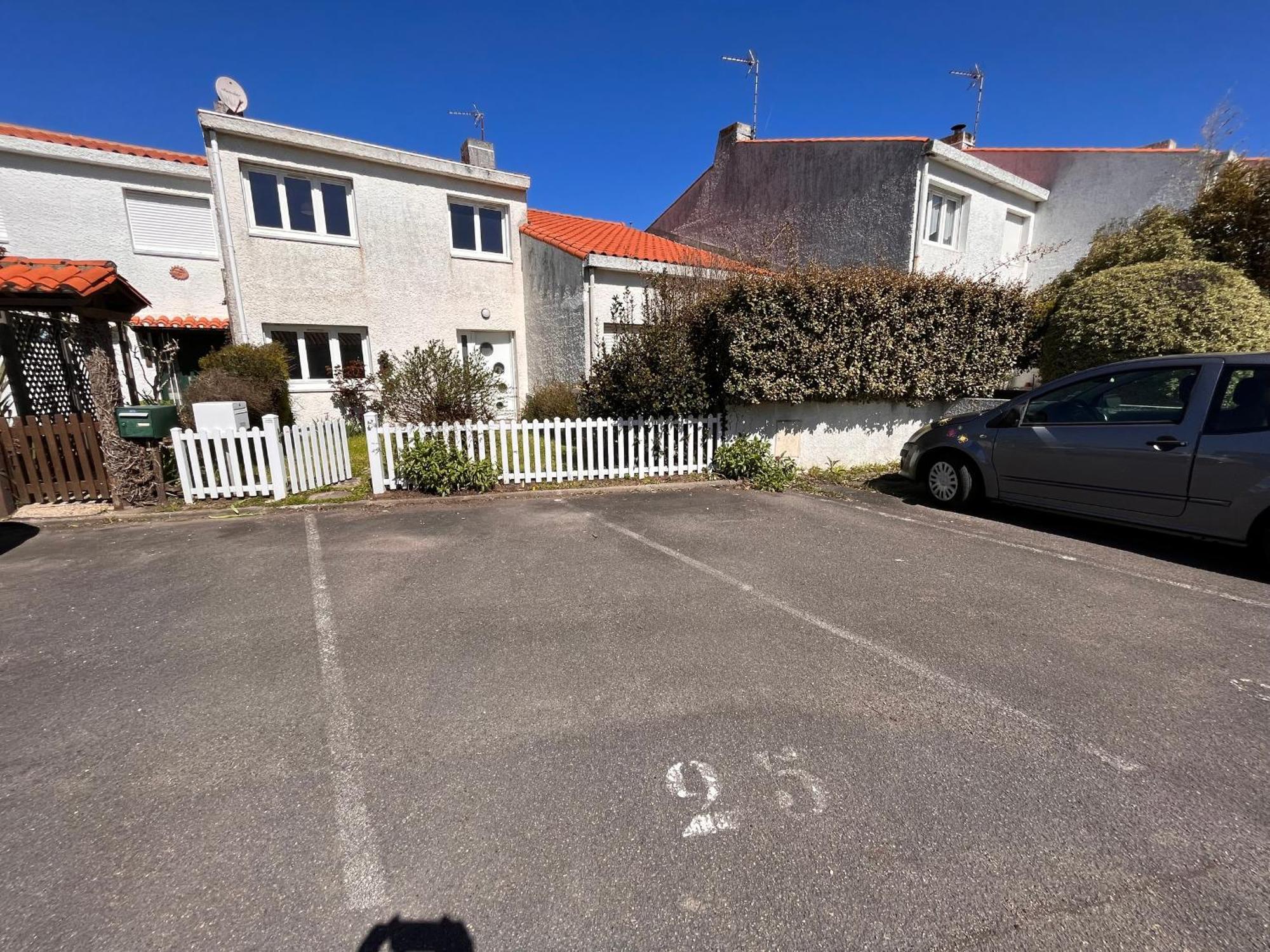 Maison 3 Chambres Avec Jardin Et Parking Proche Plage Tanchet Et Casino - Fr-1-197-564 Les Sables-d'Olonne Exterior photo